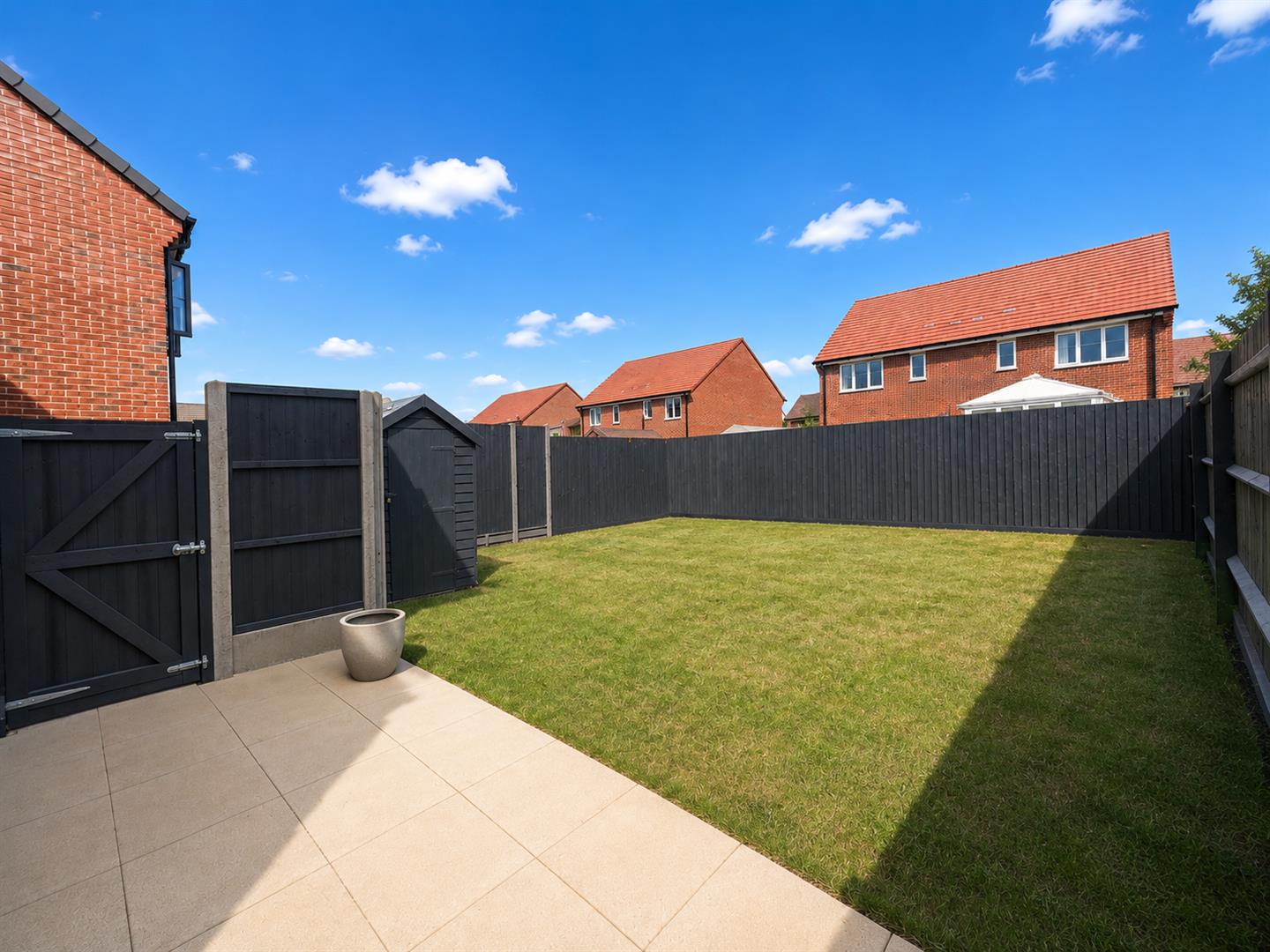 Claridge Crescent, Eagle Farm South, Milton Keynes